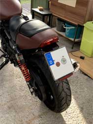 Harley Davidson Street Rod XG750A - Heckumbau - Kunden Foto - zentraler Kennzeichenhalter für Zubehör Blinker