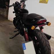 Harley Davidson Street Rod XG750A - Heckumbau - Kunden Foto - seitlicher Kennzeichenhalter und Original Blinker